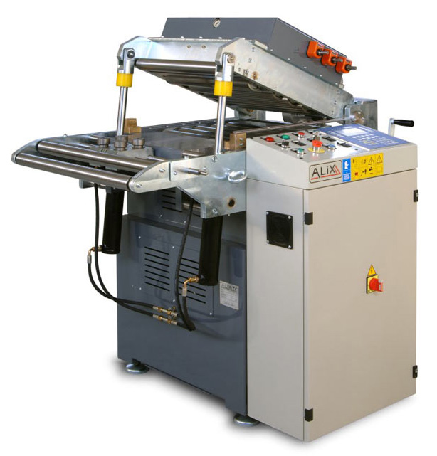 Feed and straightening unit mod. a.r.