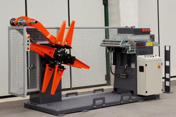 Compact uncoiling – straightening unit mod.: rm.c
